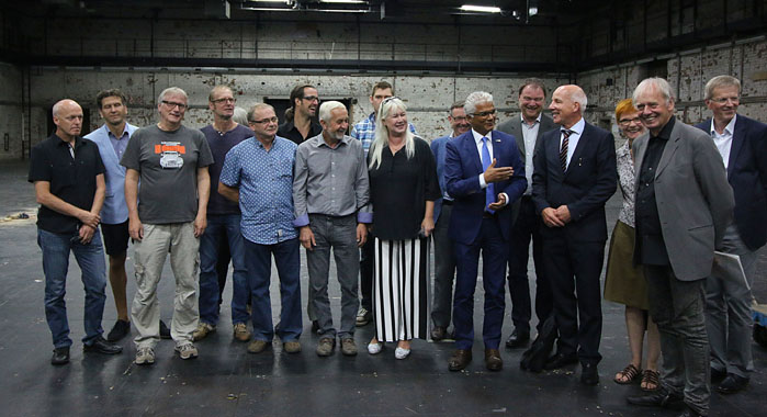 Vertragsunterzeichnung - Das Pantheon geht nach Beuel!