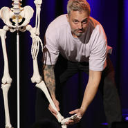 Der Physiopath Frederic Newnham am 24.10.24